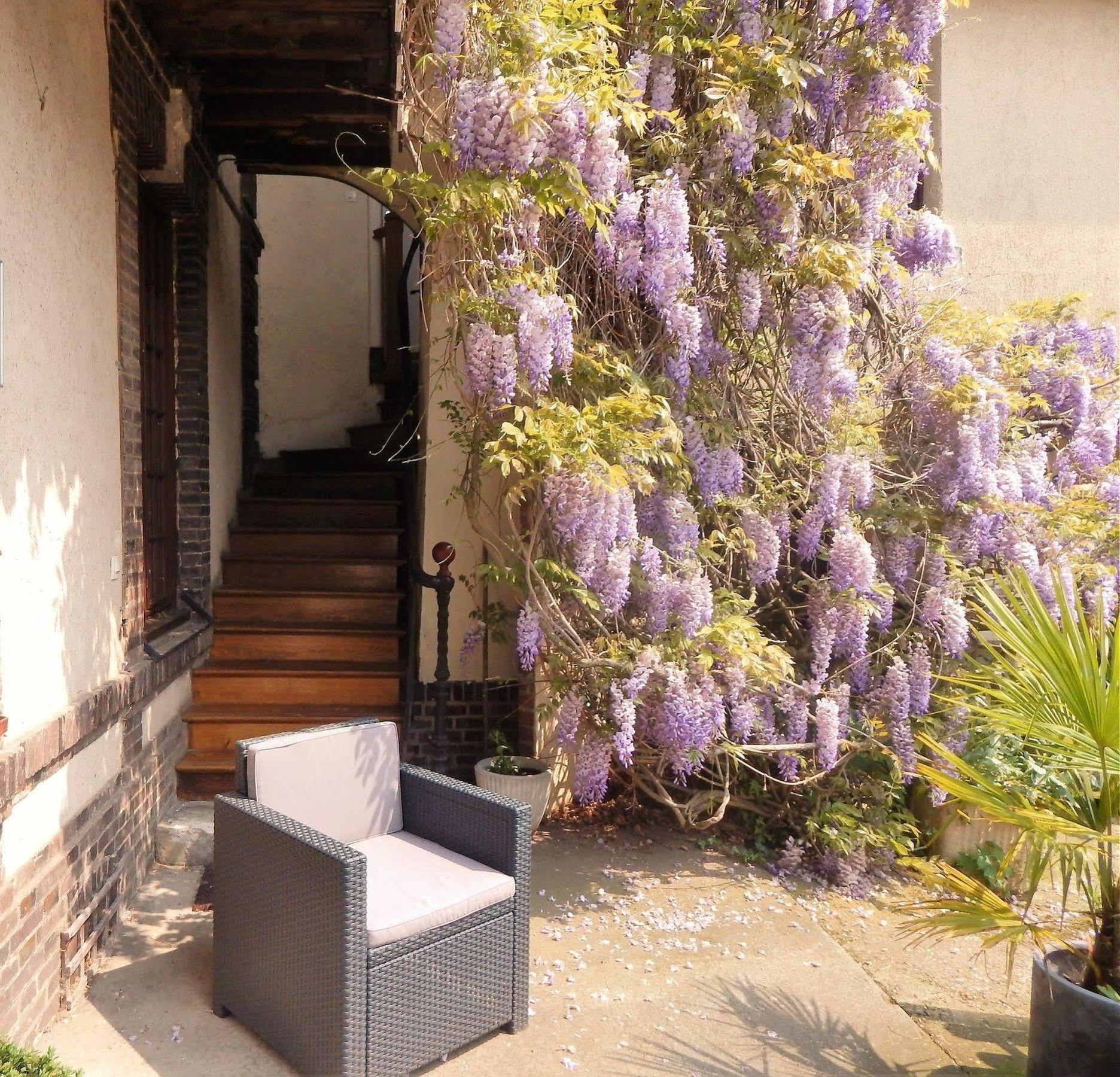 Conches-en-Ouche Hotel Restaurant Le Cygne מראה חיצוני תמונה